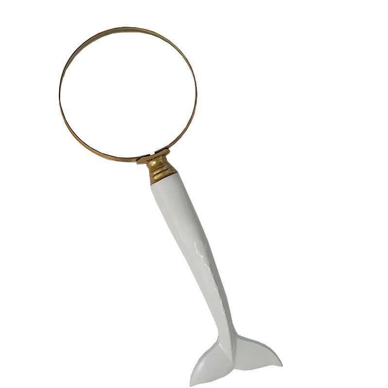 Whale Tail Magnifying Glass